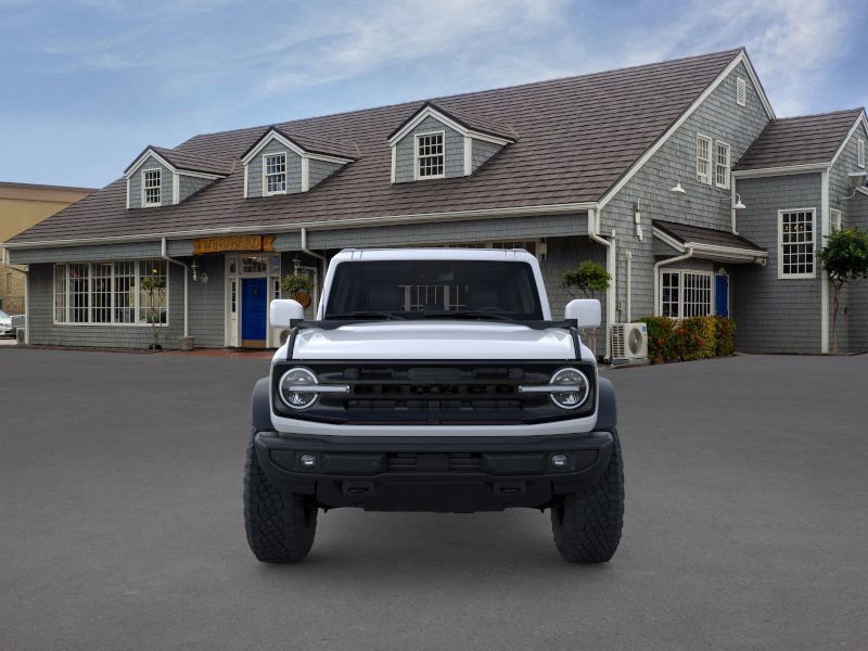 2025 Ford Bronco Outer Banks photo 3