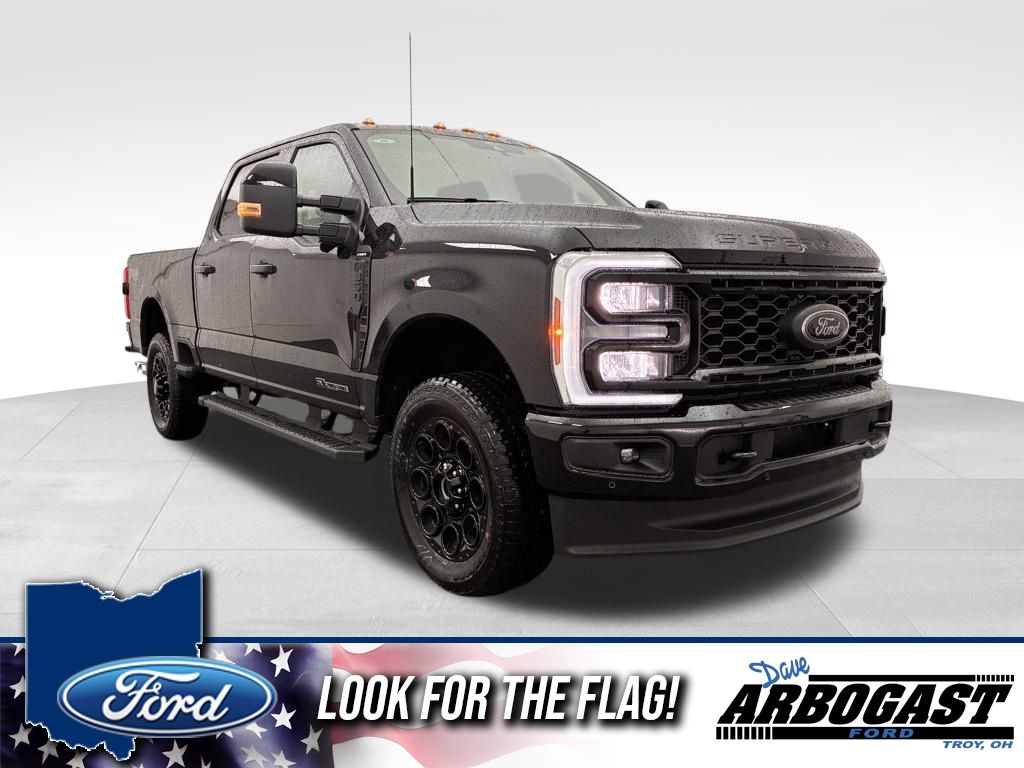 2026 Ford F-350 Super Duty Lariat's photo
