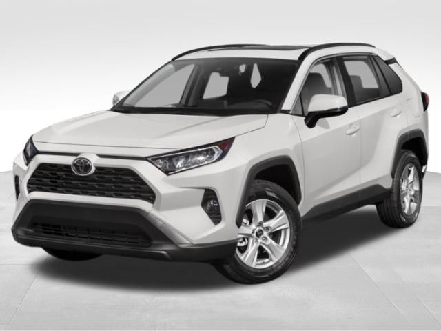 2020 Toyota RAV4 XLE Premium's photo