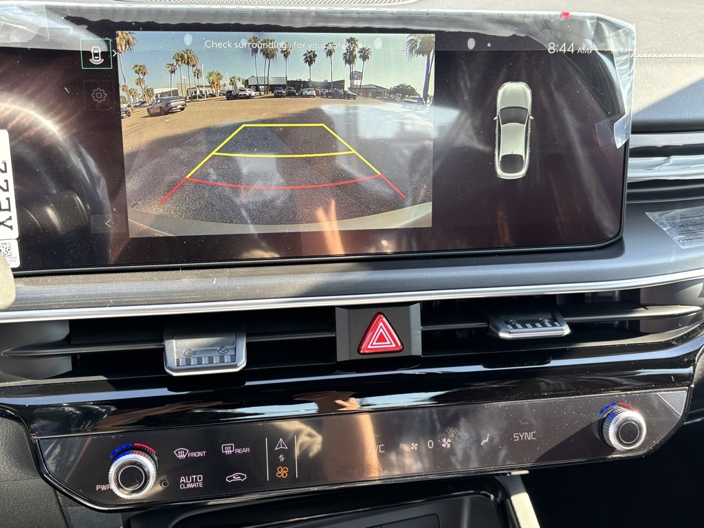 2026 Kia K5 GT-Line photo 8