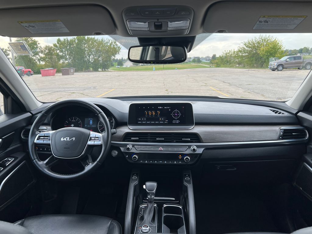 2022 Kia Telluride EX photo 19