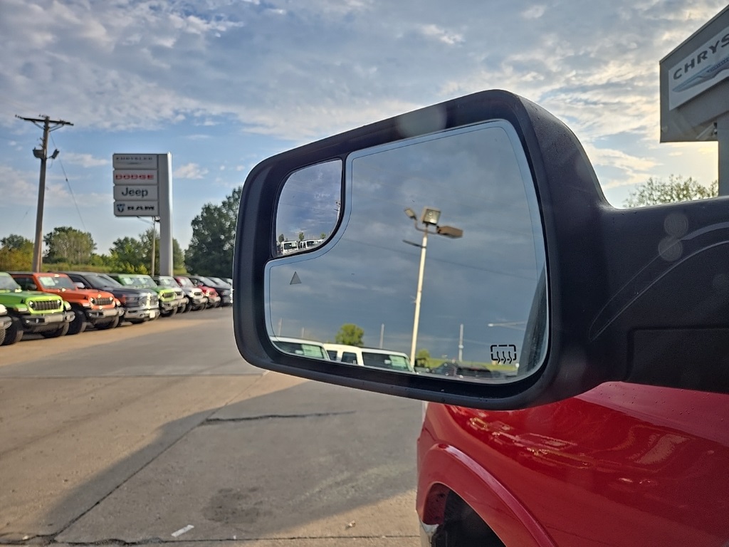 2020 Ram 1500 Laramie photo 34