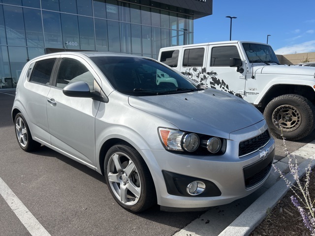 2015 Chevrolet Sonic LTZ photo 2