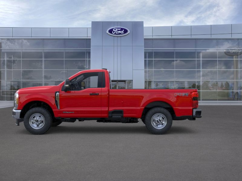 2025 Ford F-250 XLT photo 3