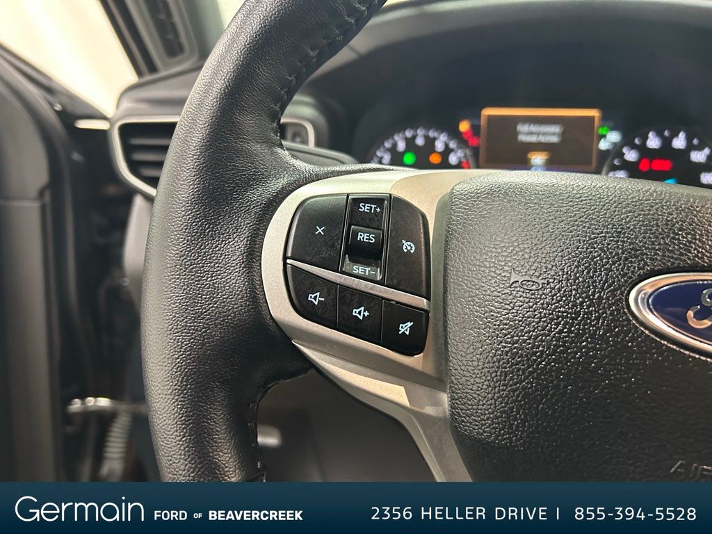 2023 Ford Explorer XLT photo 19