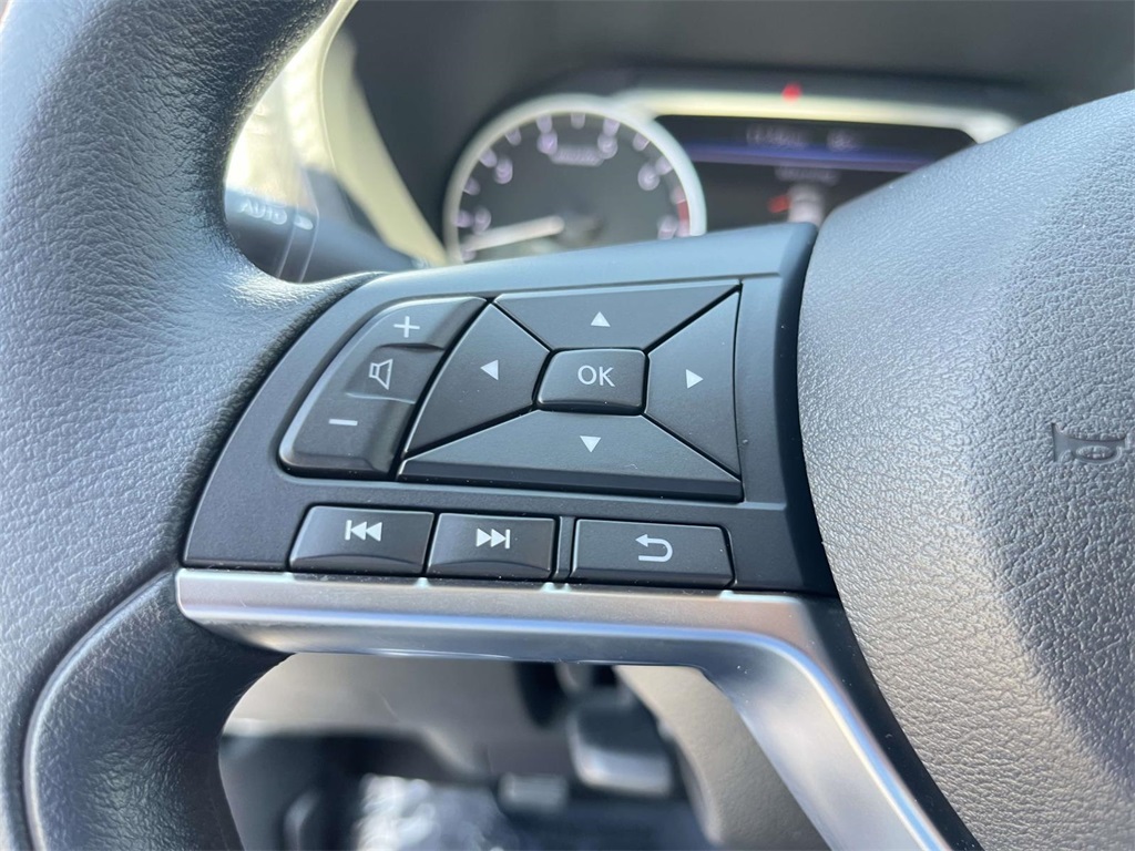 2025 Nissan Sentra SV photo 15