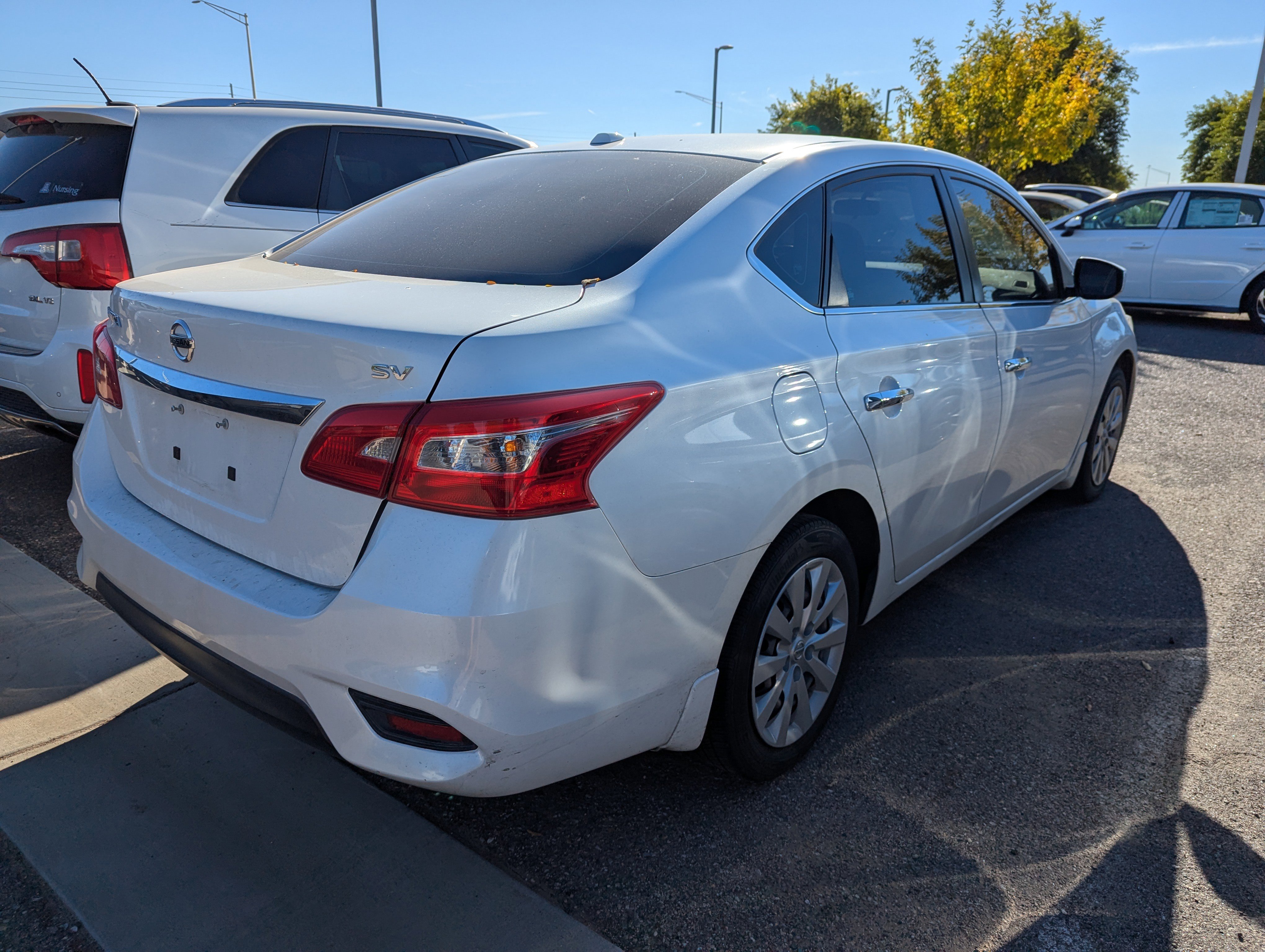 Used 2016 Nissan Sentra SV with VIN 3N1AB7AP4GL675191 for sale in Surprise, AZ