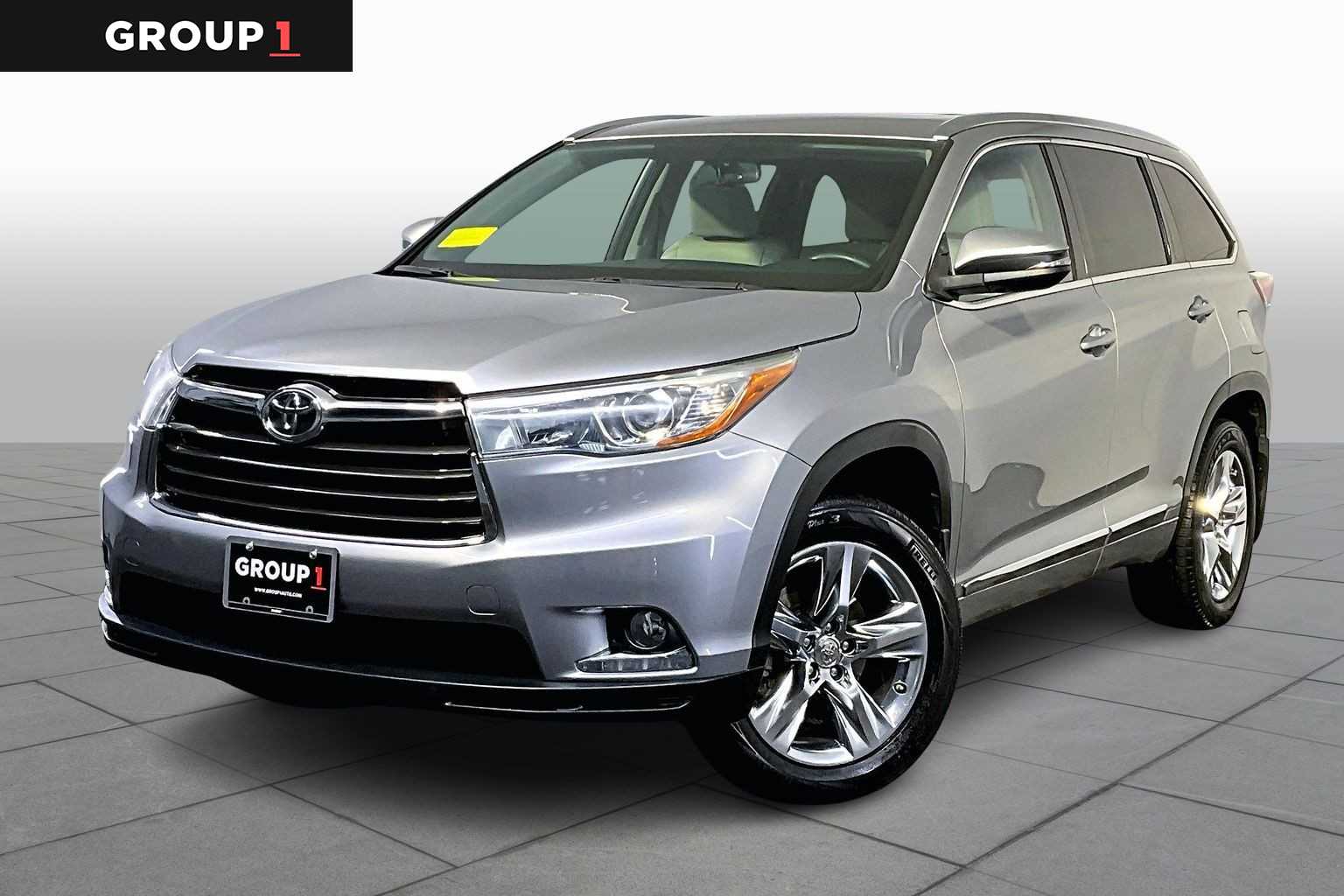 2015 Toyota Highlander Limited's photo