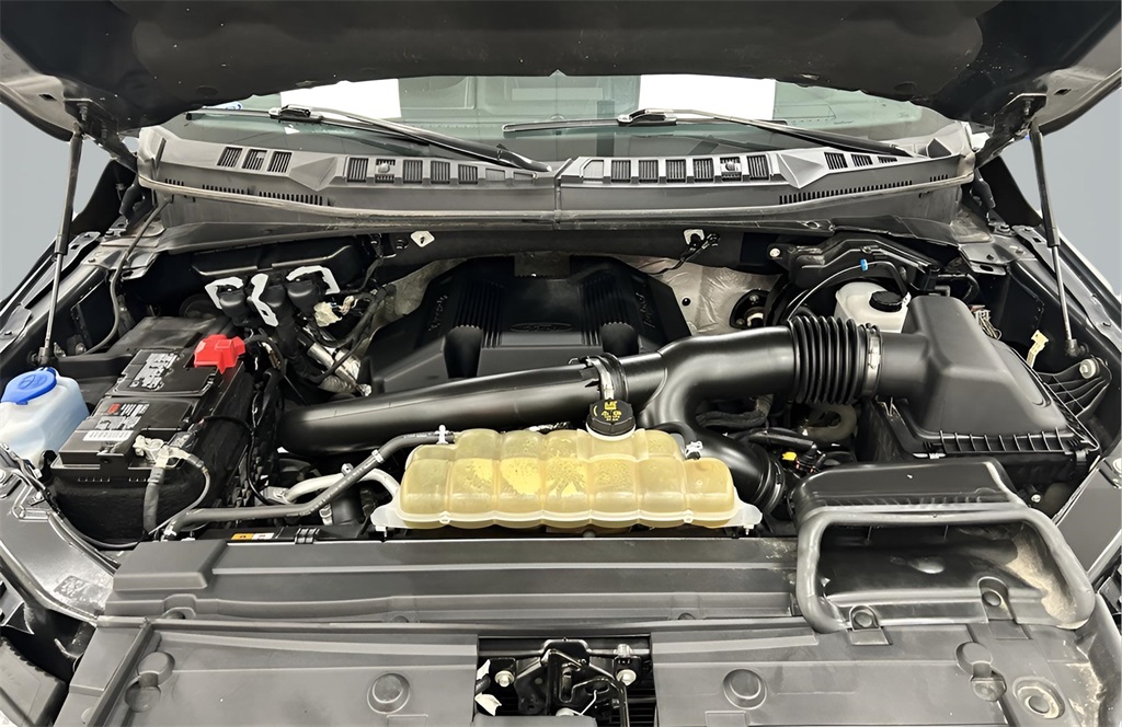 2020 Ford F-150 Lariat photo 13