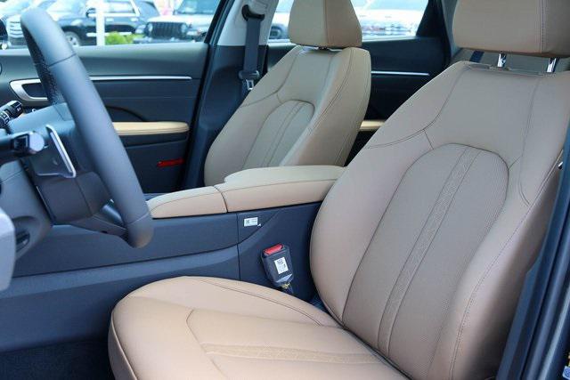 New 2025 Gray Hyundai Limited image 11