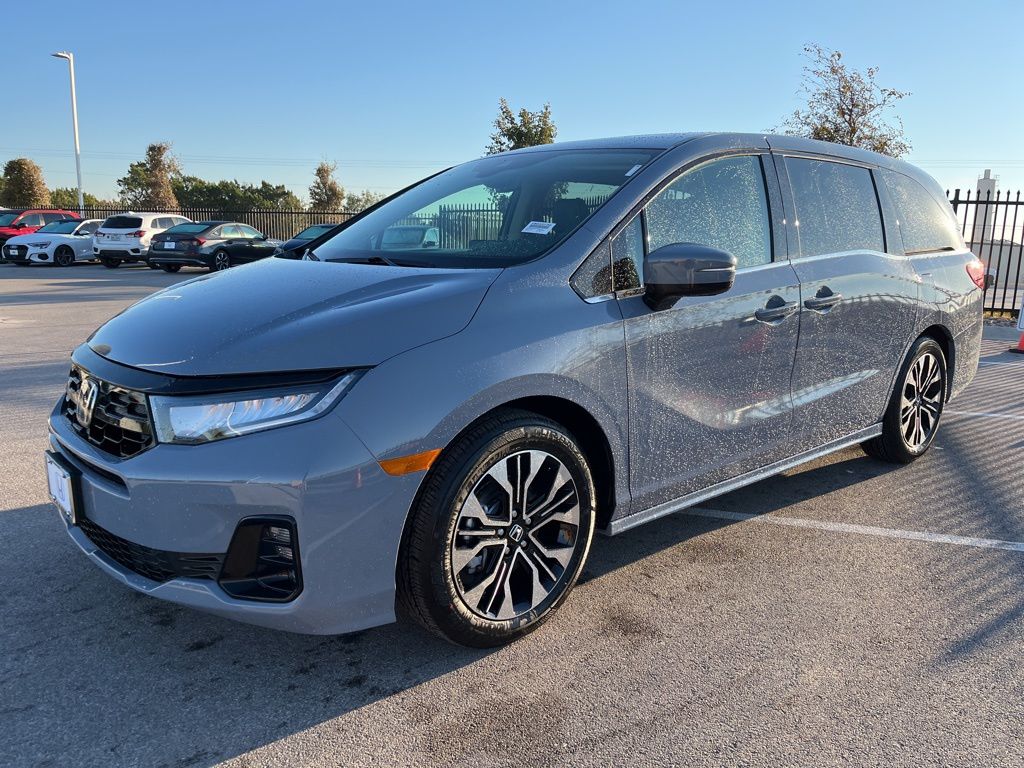 2026 Honda Odyssey Elite's photo