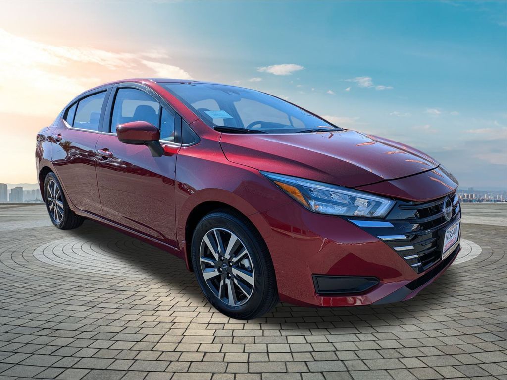 2025 Nissan Versa SV's photo