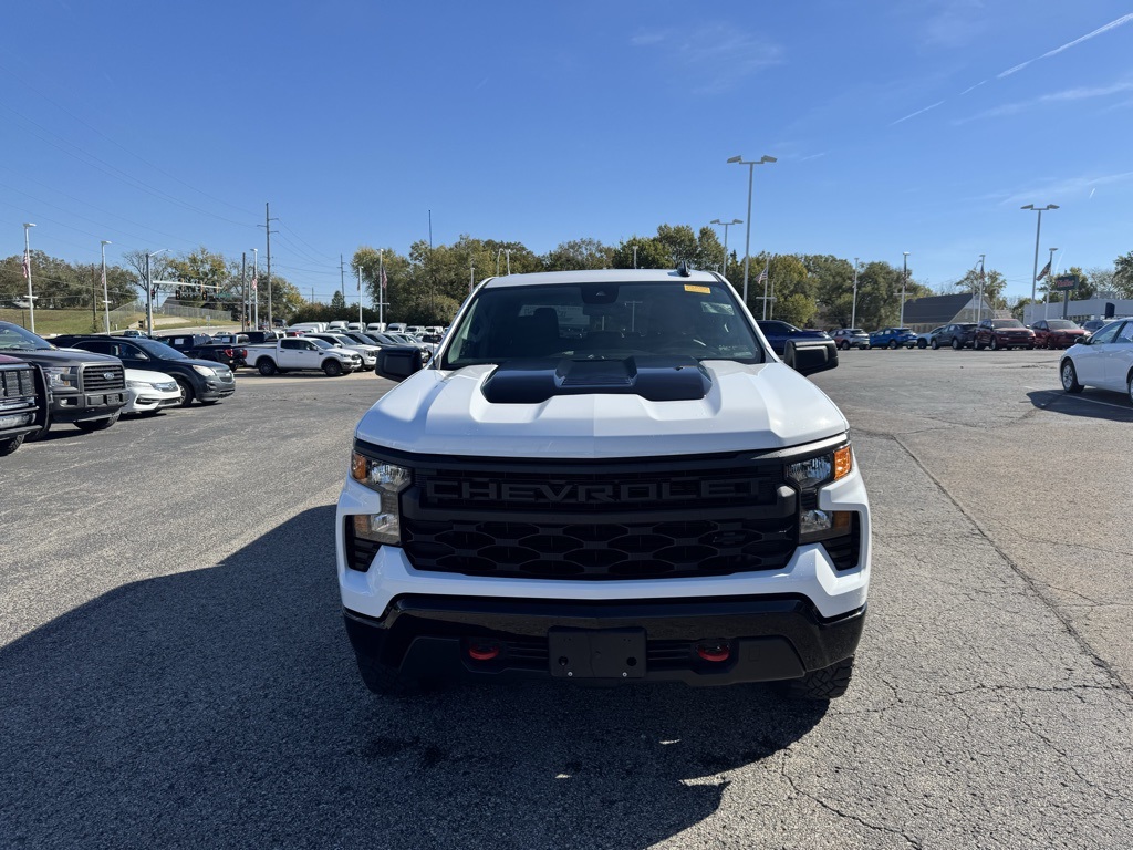 Used 2023 Chevrolet Silverado 1500 Custom with VIN 3GCUDCED7PG220602 for sale in Kansas City