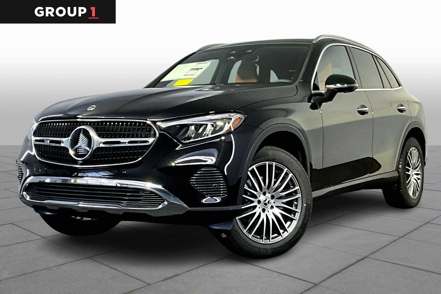 2026 Mercedes-Benz GLC Base's photo