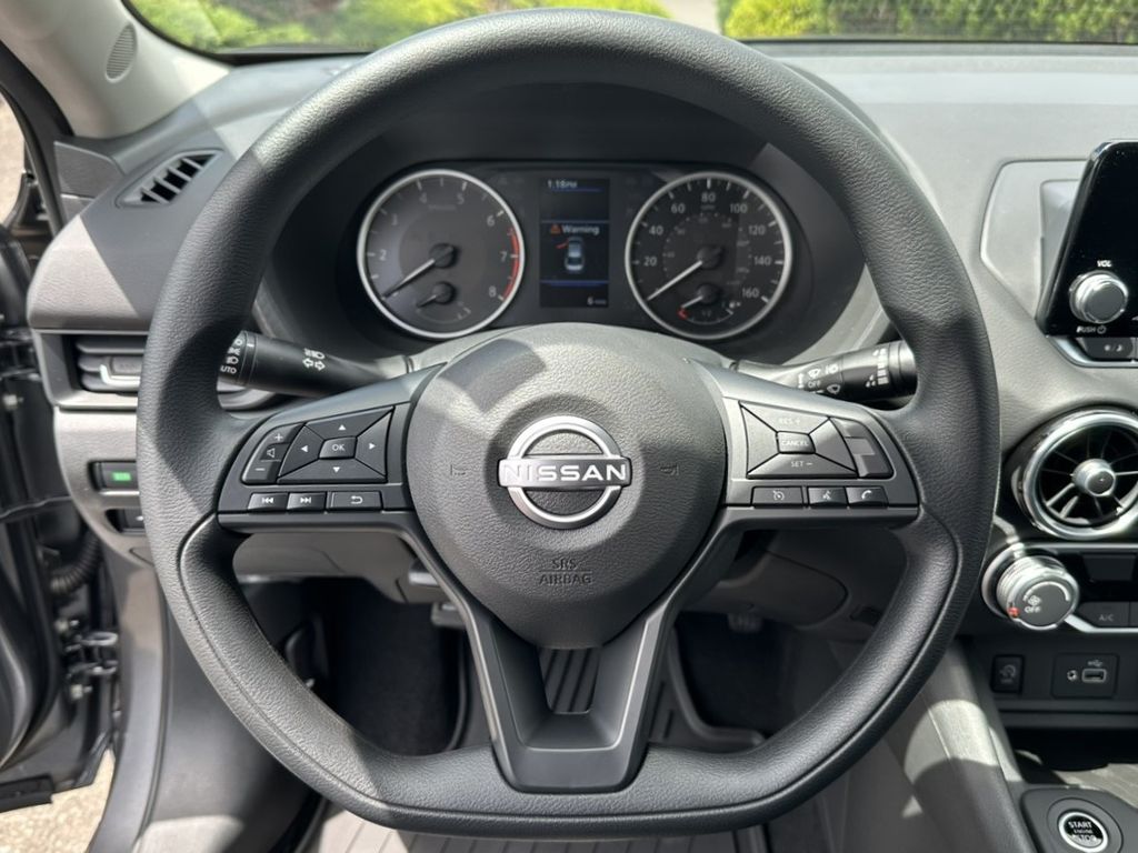2025 Nissan Sentra S photo 2