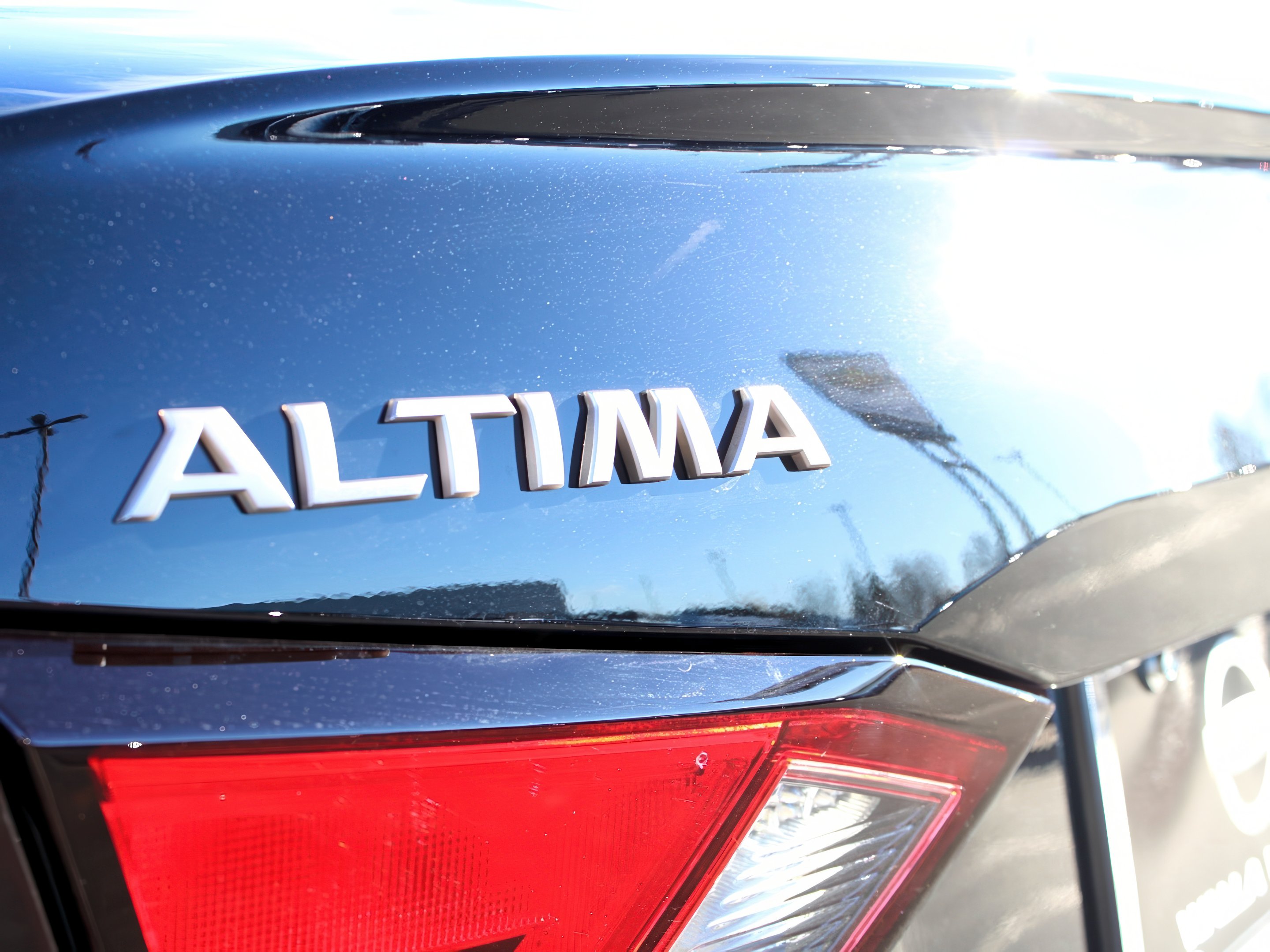 2025 Nissan Altima S photo 16
