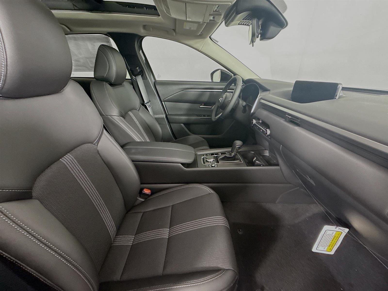 2025 Mazda CX-50 2.5 S Premium photo 37