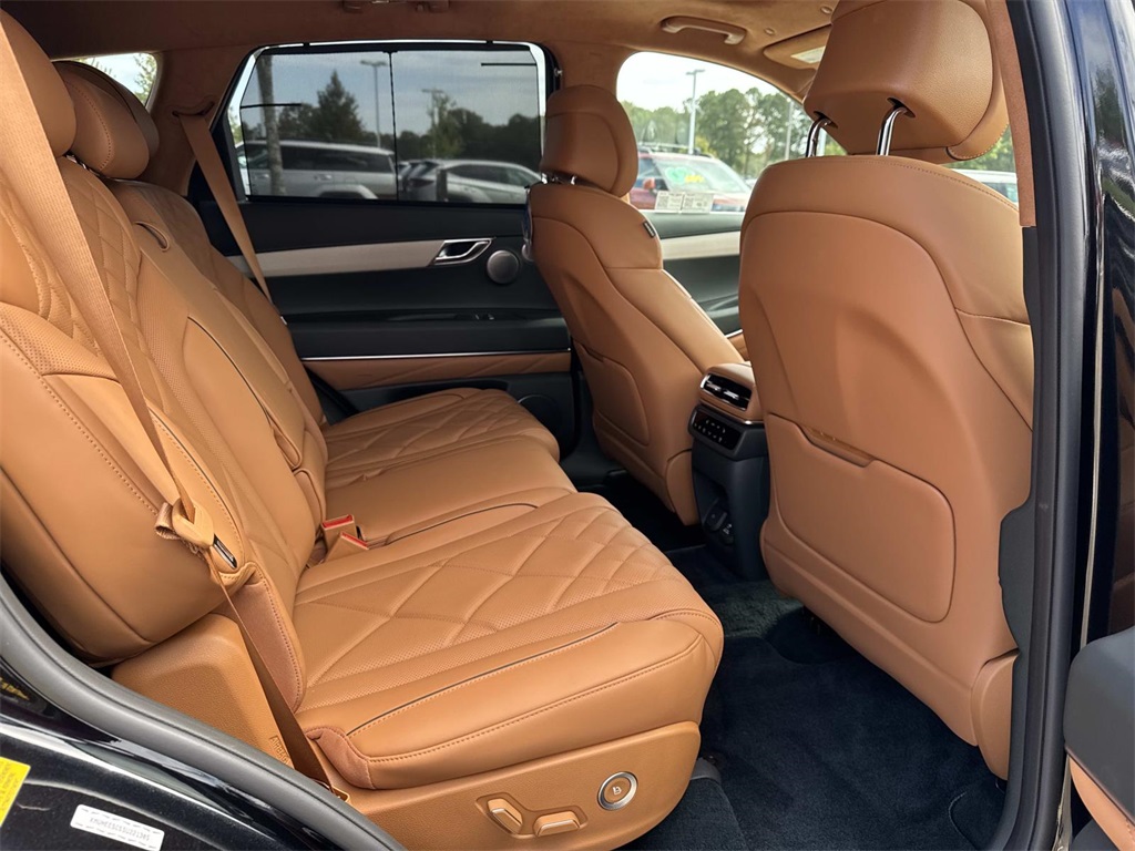 2025 Genesis GV80 3.5T Prestige photo 8