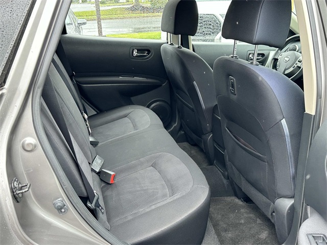 2015 Nissan Rogue Select S photo 13