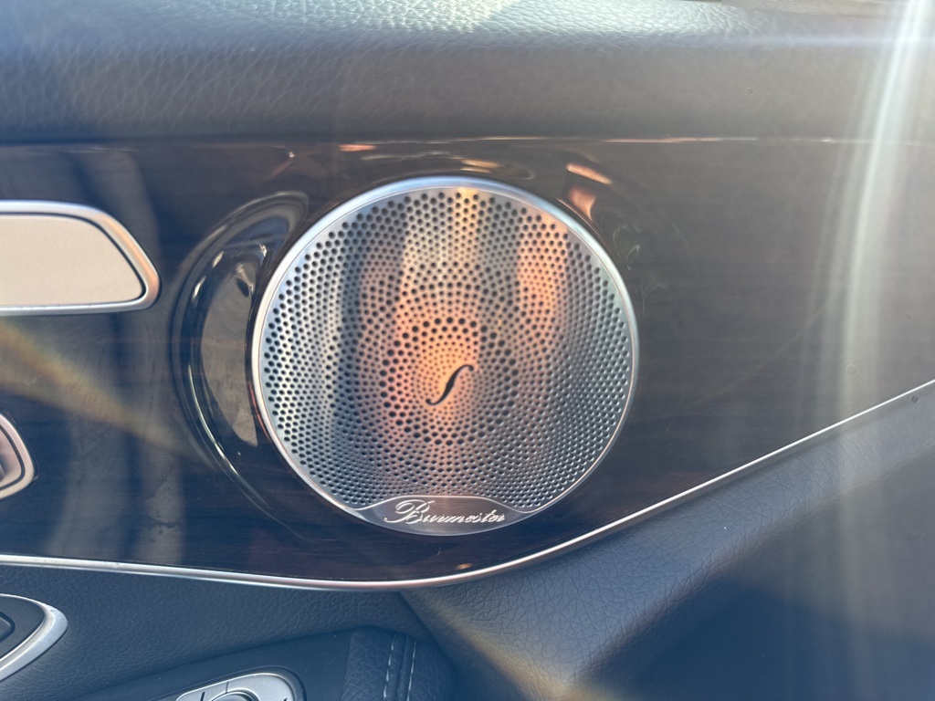 2018 Mercedes Benz GLC 300 4MATIC photo 33