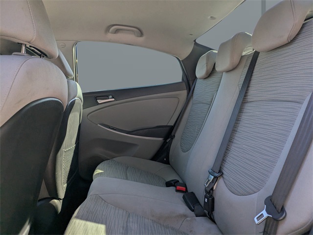 2015 Hyundai Accent GLS photo 11