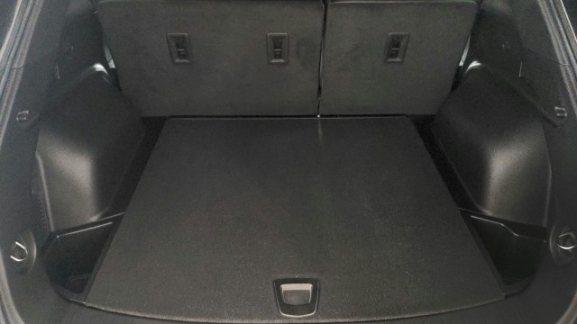 Used 2024 MOSAIC BLACK Chevrolet RS image 32