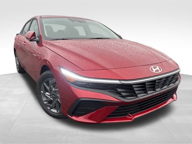 2026 Hyundai Elantra Blue's photo