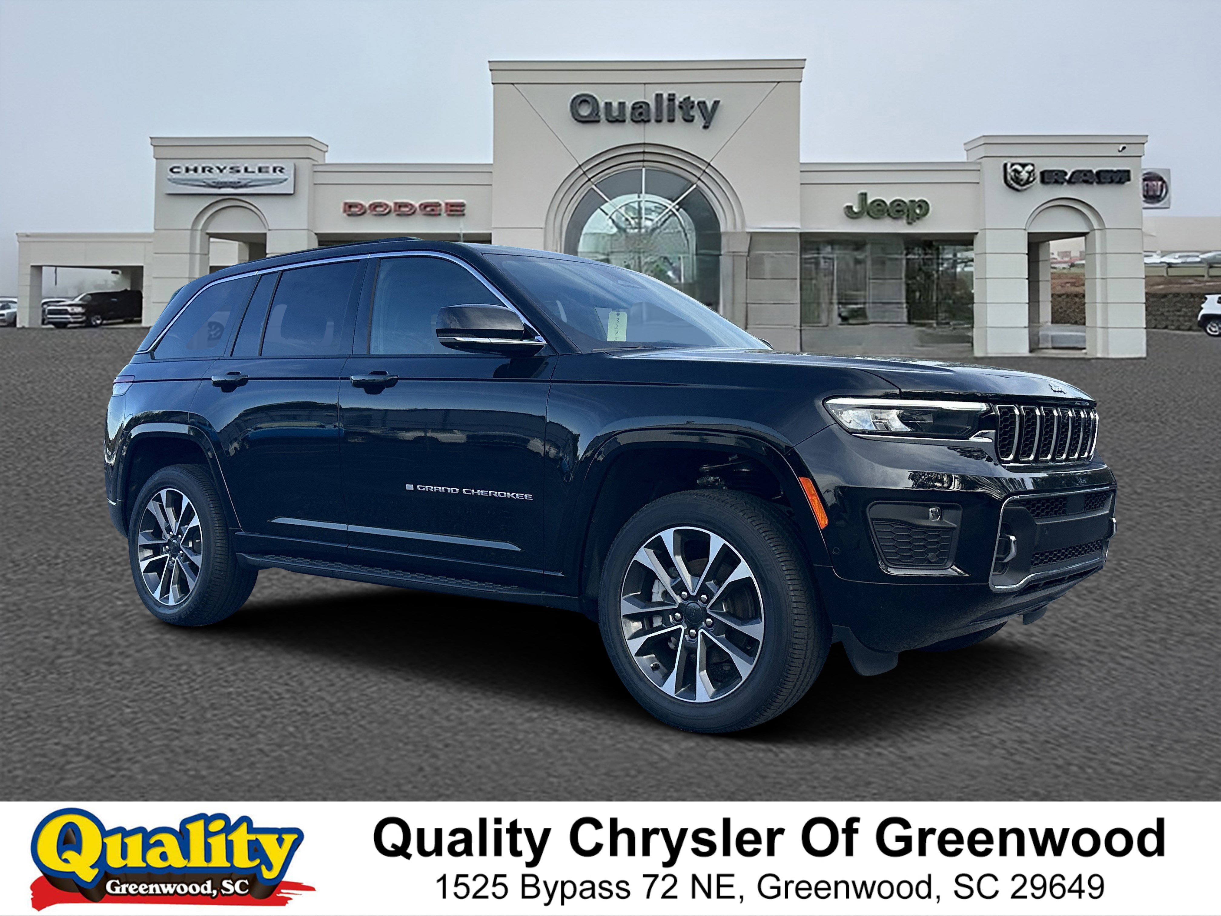 2025 Jeep Grand Cherokee Overland's photo