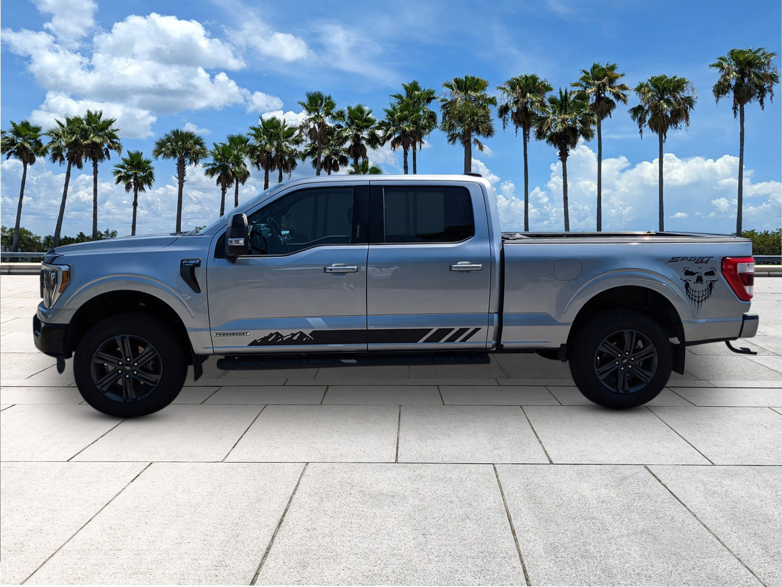 2023 Ford F-150 Lariat photo 6
