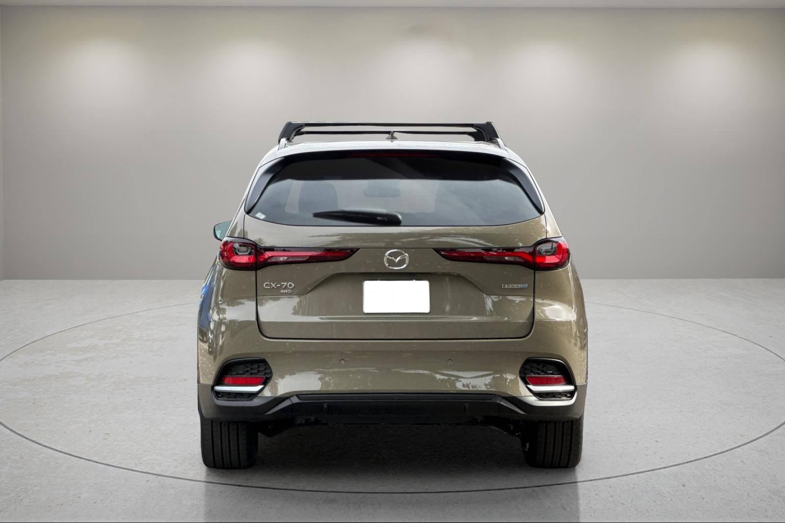 2025 Mazda CX-70 Premium Plus photo 4