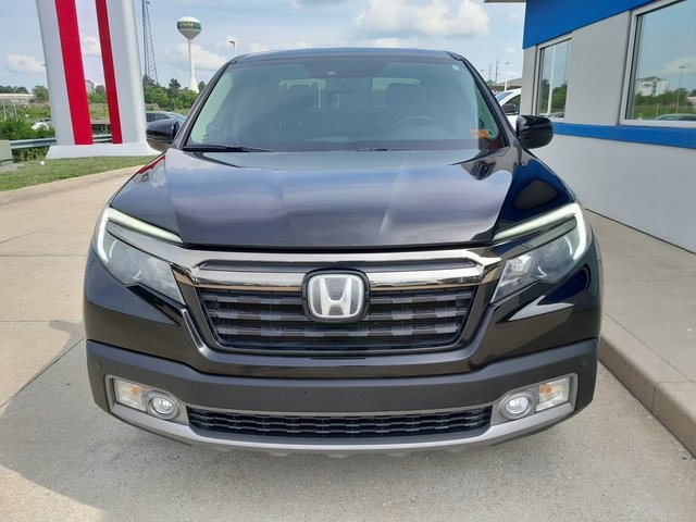 2017 Honda Ridgeline RTL-E photo 3