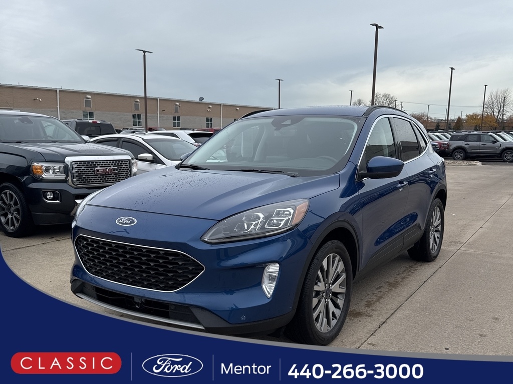 2022 Ford Escape Titanium