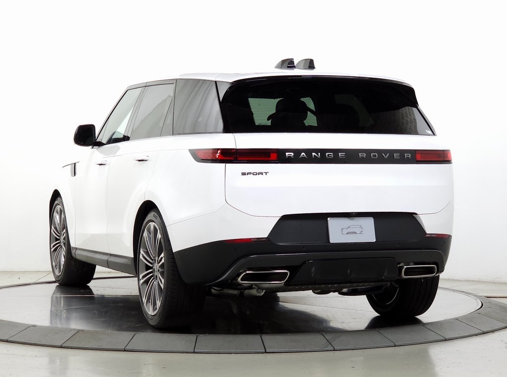 2025 Land Rover Range Rover Sport SE photo 3