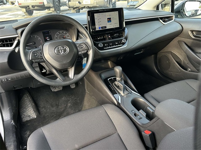 Used 2025 Toyota Corolla LE with VIN 5YFB4MDE0SP318039 for sale in Kansas City