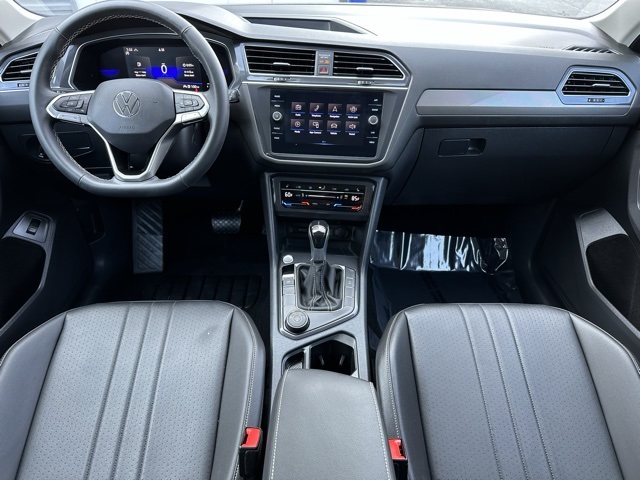 2022 Volkswagen Tiguan SE photo 5
