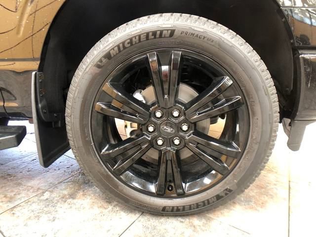 2025 Ford F-150 Lariat photo 10