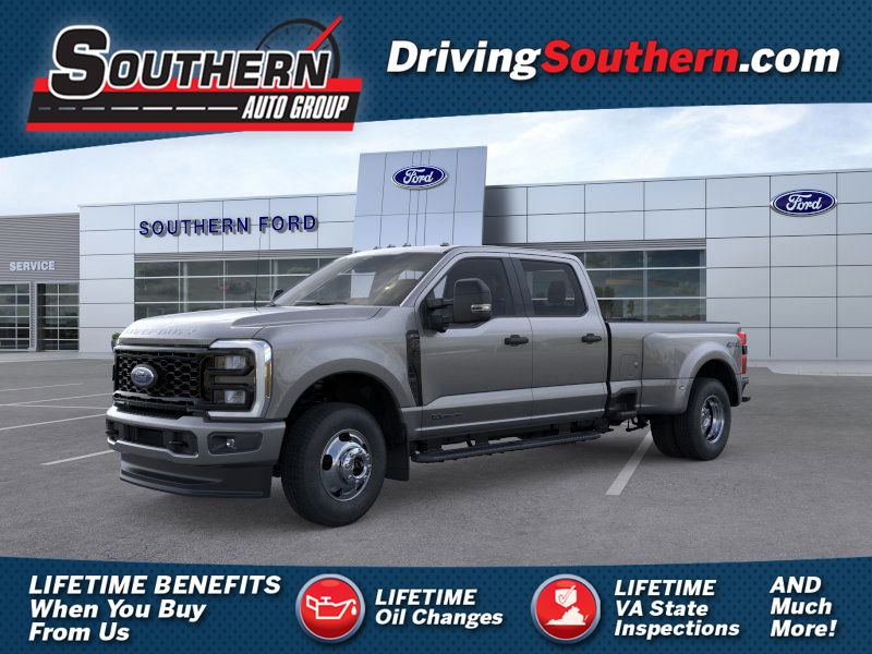 2026 Ford F-350 Super Duty XL's photo