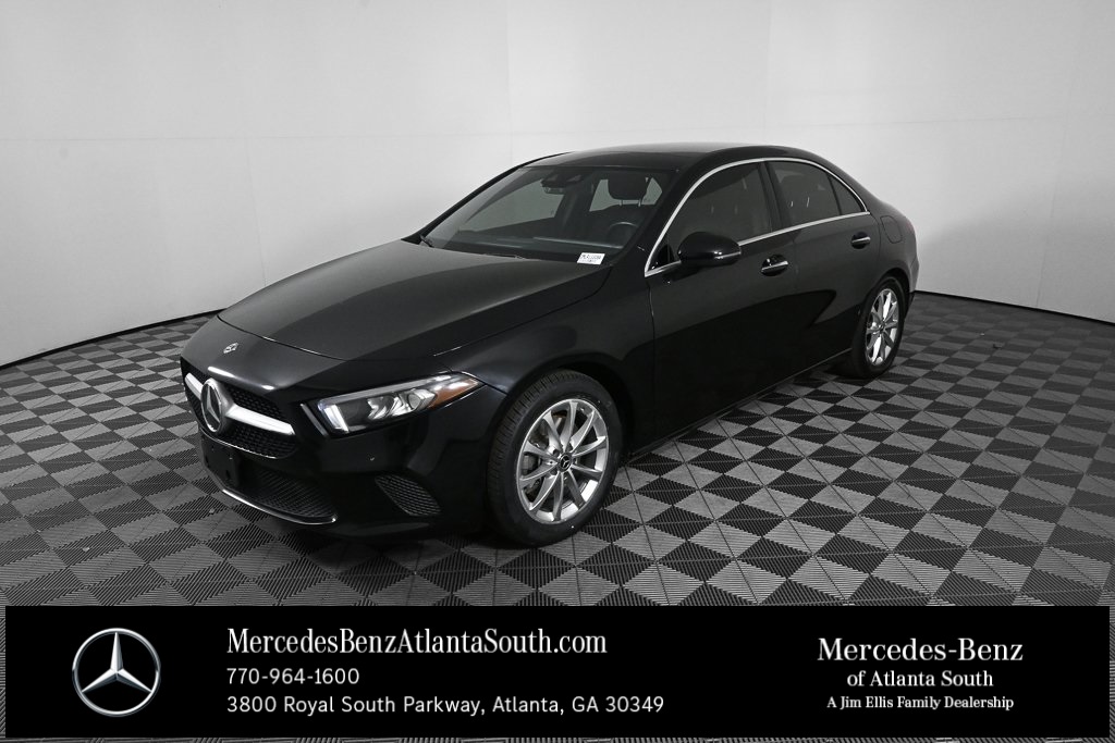 2019 Mercedes-Benz A-Class A220's photo