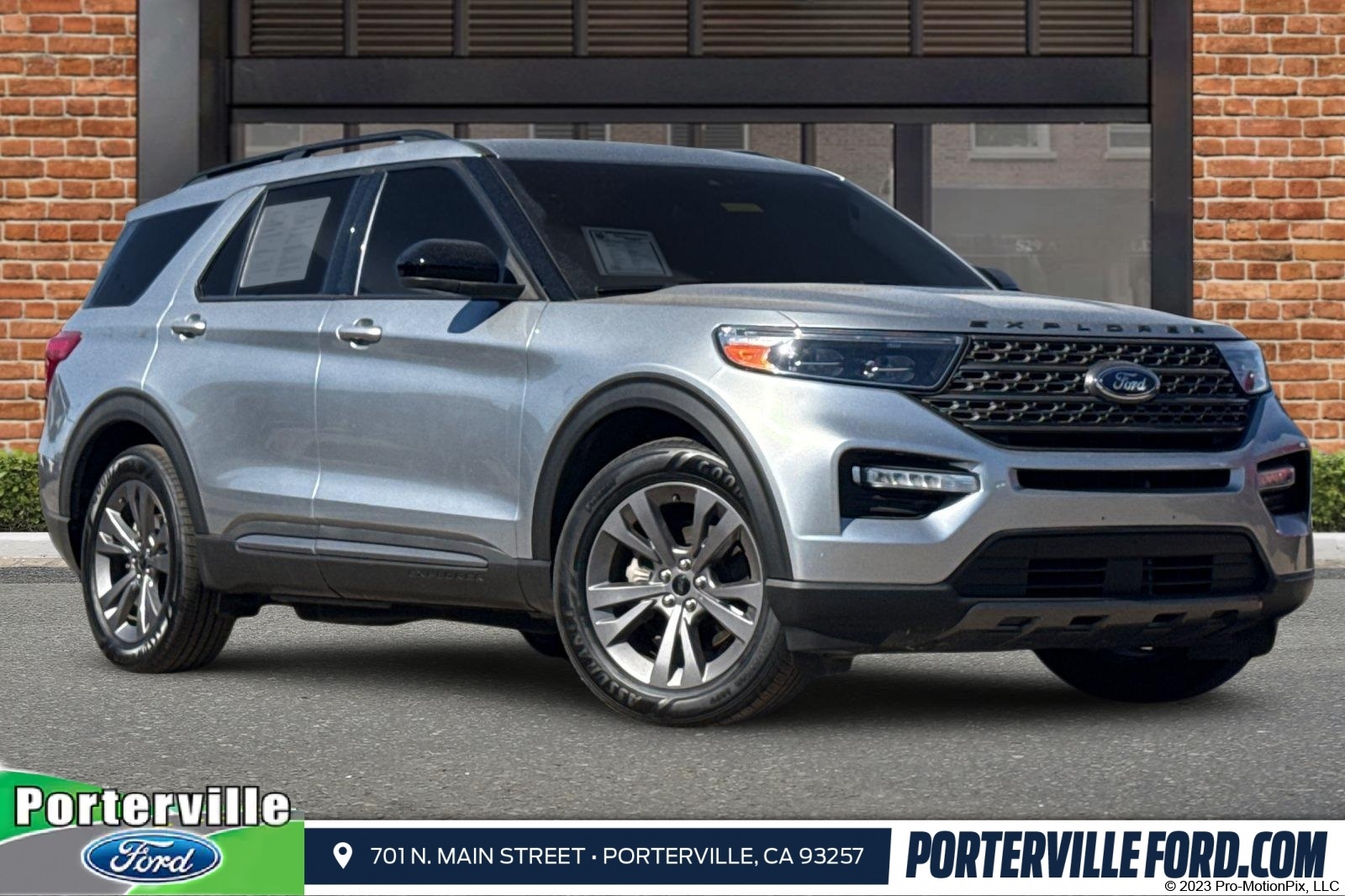 2022 Ford Explorer XLT's photo