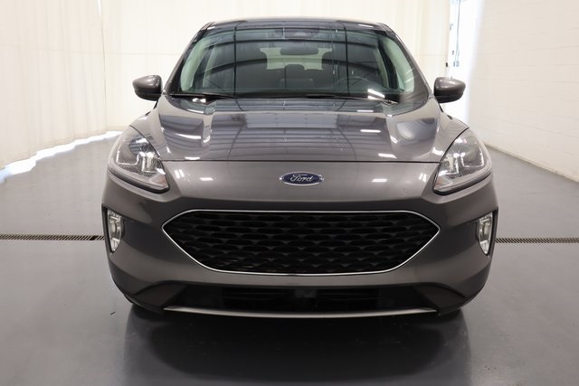 2022 Ford Escape SEL photo 2