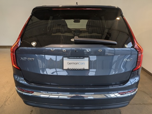 2026 Volvo XC90 Plus photo 4