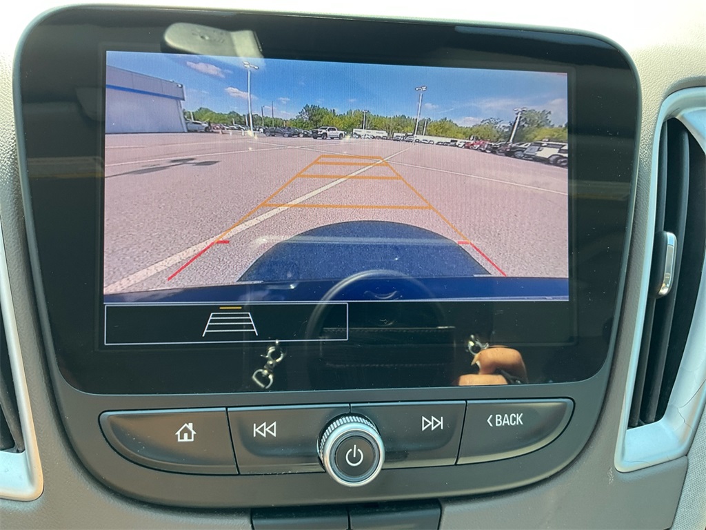 2024 Chevrolet Malibu 1LT photo 18