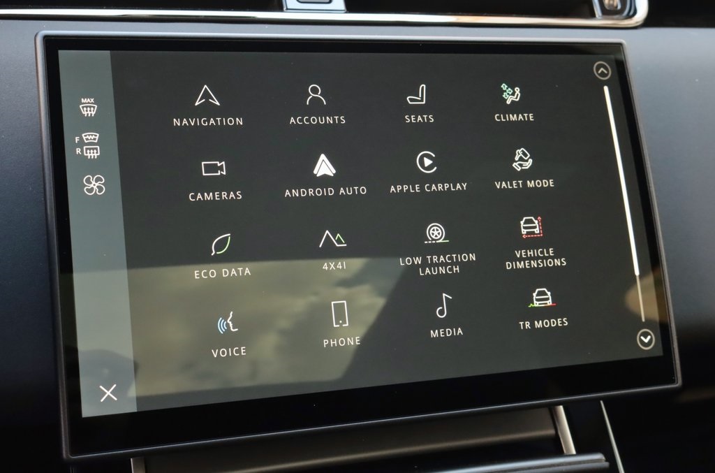 2026 LAND ROVER RANGE ROVER EVOQUE - Image 19