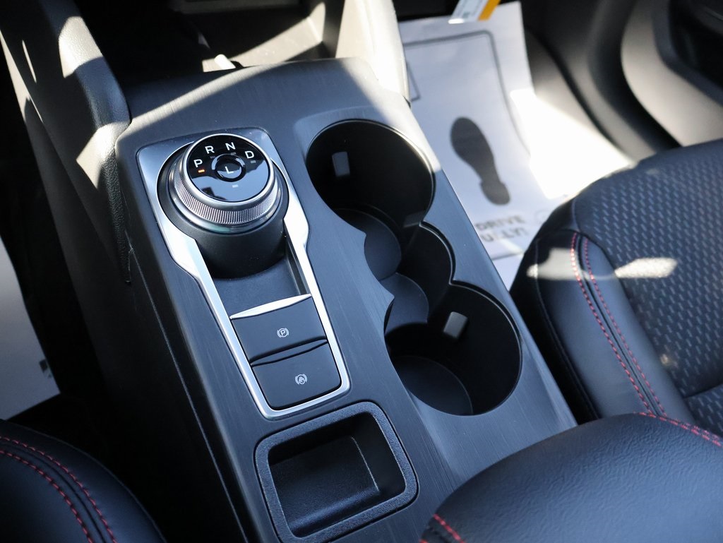 2025 Ford Escape ST-Line Elite photo 39