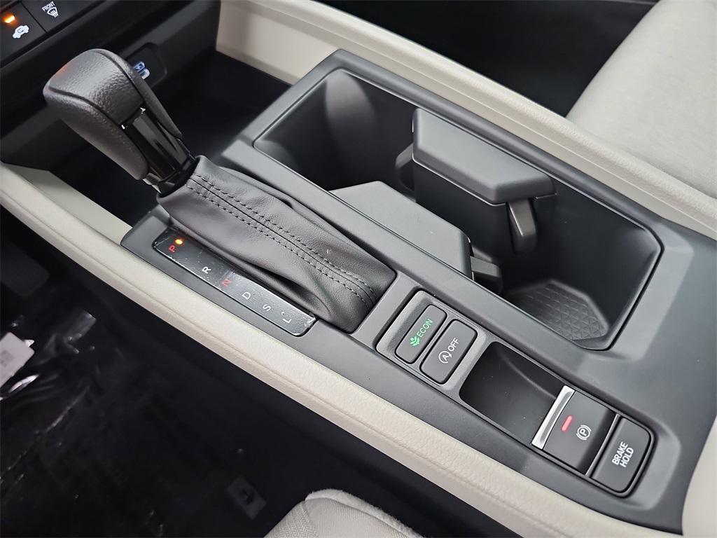 2025 Honda Accord LX photo 25