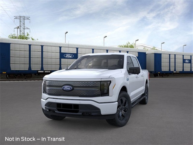 2025 Ford F-150 Lightning photo 2