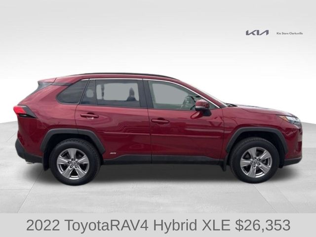 2022 Toyota RAV4 Hybrid XLE photo 8