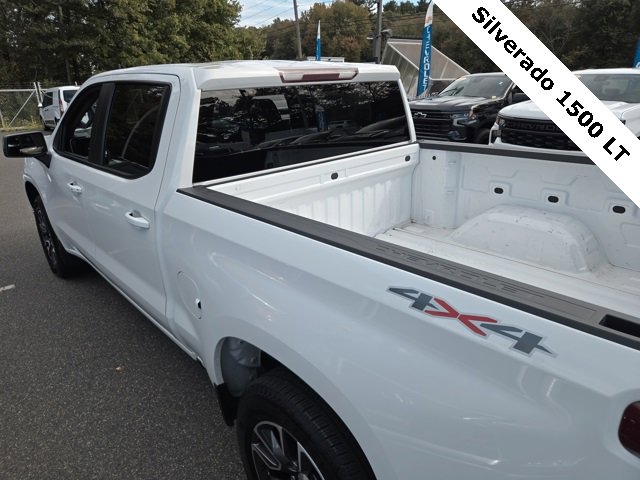2022 Chevrolet Silverado 1500 LT photo 11