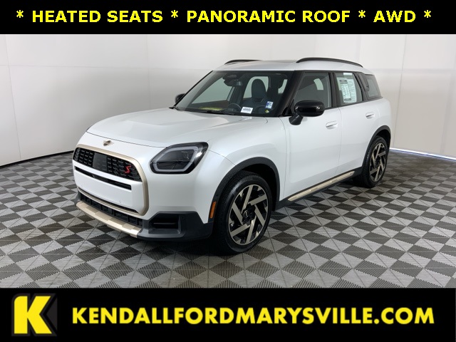 2025 MINI Countryman S's photo