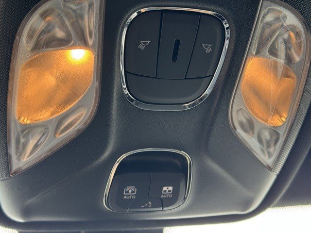 2025 Jeep Compass Limited photo 23